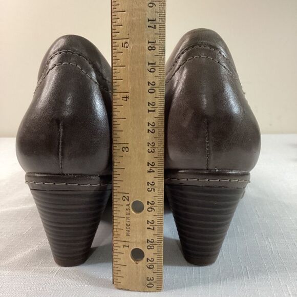 Cobb Hill Navy and Gray Leather Pump with stacked heel Size 7 - Picture 7 of 12